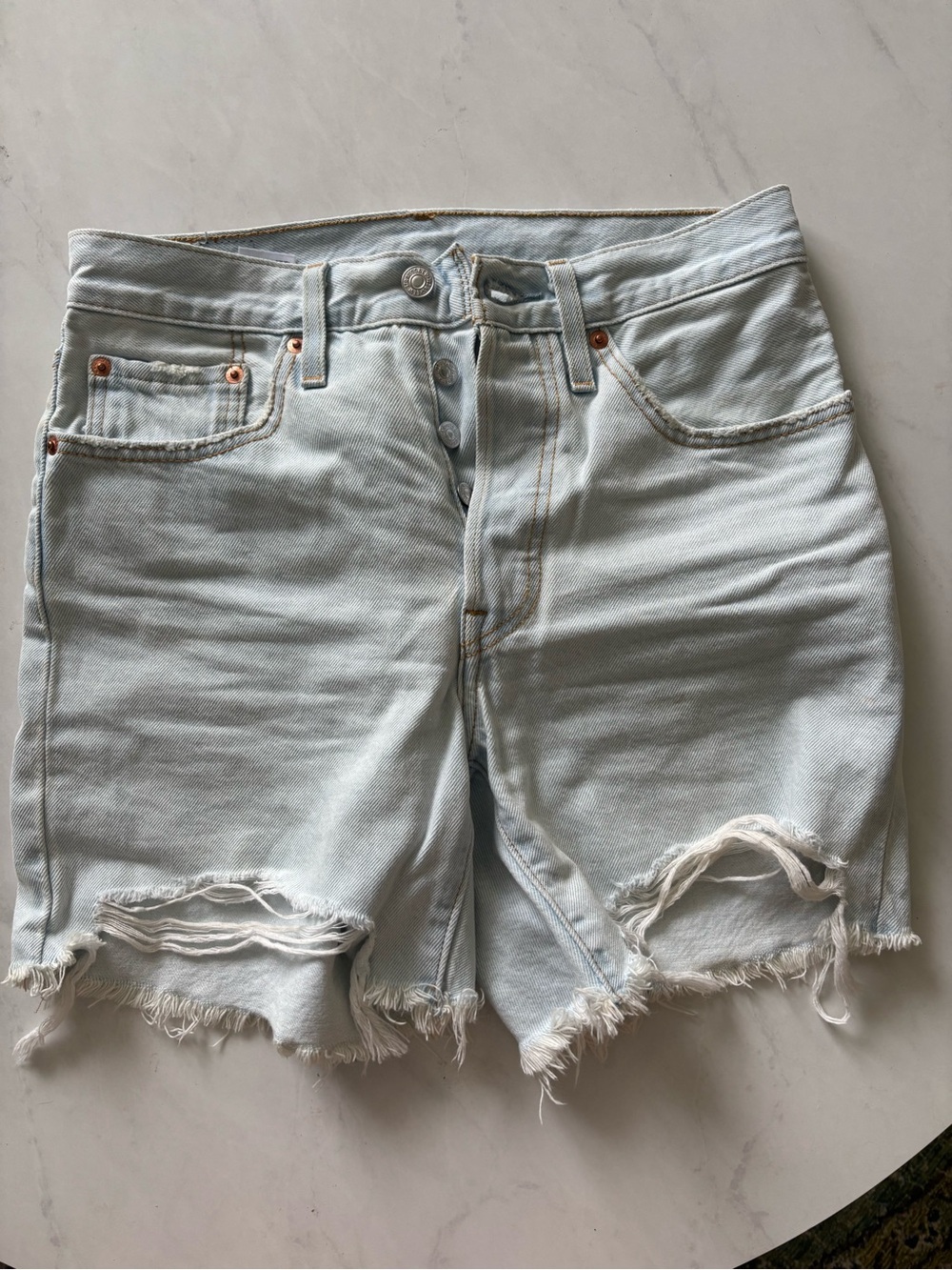 Levi's 501 Mid-thigh Denim Shorts
